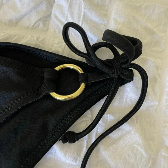 H&M black bikini bottom - Picture 2 of 6